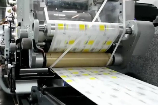 Machine d'impression étiquettes